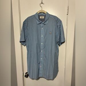 Psycho Bunny Men’s short sleeve button shirt